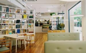 書店測評｜餐廳往左，酒吧往右，但這里其實(shí)是家藝術(shù)書店