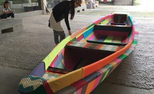 用毛線包裹西湖上的一艘船是什么效果？