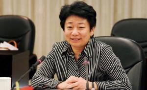 江蘇省委常委、省政府黨組副書記黃莉新主持省政府全體會議