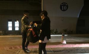 湖南15岁学生东莞打工记：每天工作12小时，致电母亲求救