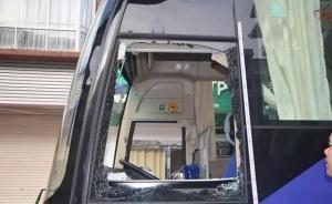 南寧旅游大巴被砸案告破：百萬富翁組織黑社會收“保護費”