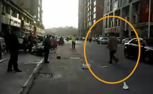 山東濰坊一黑車司機(jī)持尖刀捅傷兩輔警，警方：嫌犯曾打人被拘