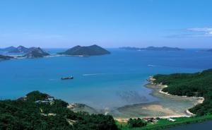 中国渔船在韩国海域沉没：8人全部获救，或因恶劣天气所致