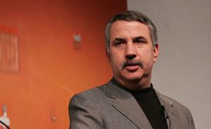 托馬斯·弗里德曼：在不斷加速的世界里，怎么笑到最后？