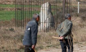 直擊｜鐵籠、電子眼和家犬，露天文物看管的N種招式