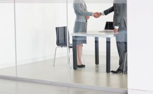 周道洪：“萬寶之爭”是并購的神話，治理的童話