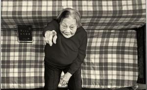 生于1912年2月11日之前的他们仰望到了什么？