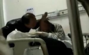 江西男子病房毆打八旬病父咒其去死，回應：照顧兩年情緒失控