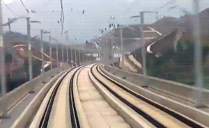 视频｜15倍速快放体验沪昆高铁，数数云贵段穿越多少隧道