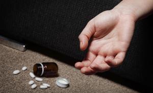 江蘇無錫一父親常年吸毒頻繁索財，兒子不堪騷擾鋌險販毒