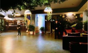 陜西一西餐廳欠8人工資兩次寫欠條均未兌付，勞動監(jiān)察介入