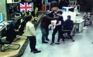 “湖南男子网吧遭刀捅砸头致重伤”续：两名未成年嫌犯被抓获