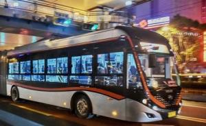 公交优先，上海中运量车道24小时专用