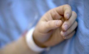 初二女生遭同學(xué)暴打住院，廣東陽(yáng)江警方：添加QQ好友引起