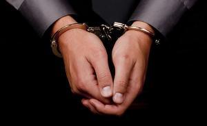 鞭炮厂老板状告政府休庭后被抓，湖南蓝山警方：其负案在逃