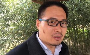 暖闻｜参与制服“劫机男”乘客忆惊险一刻：想也没想就上去了