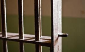 河南卫辉6名15岁少年被拘：持械殴打一少年并传播暴力视频