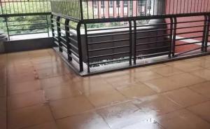 南方醫(yī)科大學(xué)一學(xué)生在宿舍區(qū)持刀行兇，致兩名同學(xué)1死1傷