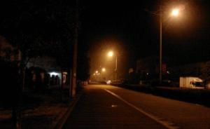 陕西一法警指使两人殴打女幼师，称女幼师对自己孩子态度不好