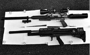 浙江警方破獲特大網(wǎng)絡(luò)制售槍支彈藥案， 繳獲氣槍彈藥近3噸