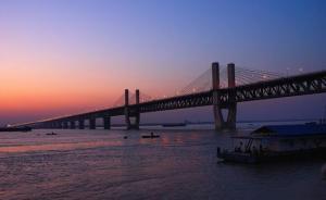 安徽用兩年排查長江經濟帶化工污染，超半數企業今年要整治好