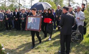 “第四代導(dǎo)演領(lǐng)軍人”吳天明逝世三周年后，骨灰落葬西安