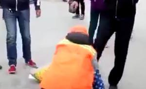 黑龍江男子被指因亂丟垃圾腳踹環(huán)衛(wèi)大媽，警方已找到打人者