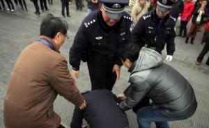 人民日報刊文評公安執(zhí)法：細微之處影響著公眾對公安的信任度