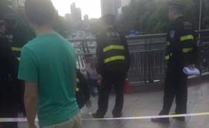 四川男子因經(jīng)濟(jì)糾紛朝自己潑打火機(jī)油，擾亂秩序被警方行拘