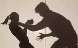 广州一初中班主任以辅导作业为由，办公室猥亵女生被批捕