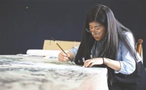 貧困女大學(xué)生兼職十余份，就為資助3名學(xué)生讀完三年初中