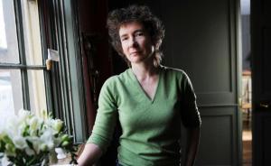 專訪｜珍妮特·溫特森：同性婚姻關(guān)系正變得跟異性婚姻一樣