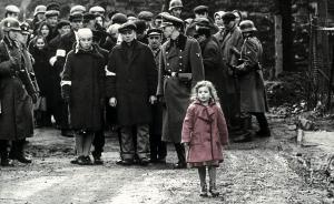 專訪｜《辛德勒名單》作者：電影里辛德勒夫人的功勞被掩蓋了