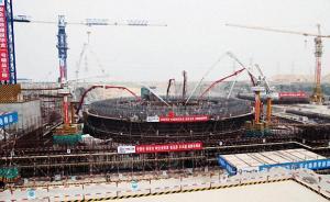 中核：“華龍一號”全球首堆穹頂?shù)跹b在即，要破首堆必拖魔咒