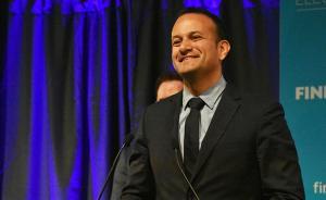 爱尔兰执政党选出史上最年轻党首：38岁，印度移民之子