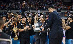 姚主席的“百日维新”：重塑中国篮球，从自己拍照靠边站做起