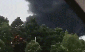 化工企業(yè)生產(chǎn)罐罐體爆炸:居民大喊快跑