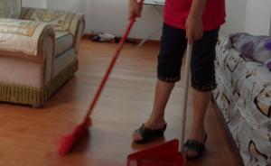 保姆市場亂象：準(zhǔn)入門檻低、“黑歷史”難以追溯已成行業(yè)隱憂