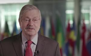 70歲布蘭斯塔德赴任美國(guó)駐華大使