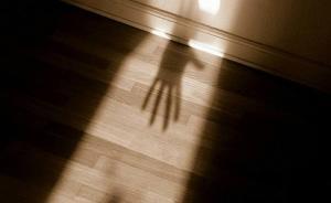 昆明女子因特殊外賣遭美團(tuán)騎手騷擾，涉事人賠五百并永久開除