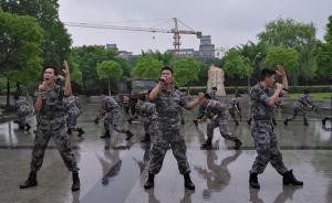 “快闪”、话剧、演讲……上海高校这样吸引大学生入伍