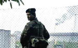 伊朗伊斯兰革命卫队扣押沙特船员，伊媒称此前两艘渔船遭射击