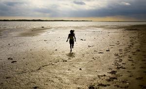 陜西旬陽一男子打工結(jié)識13歲女孩“私奔”，涉拐騙罪被刑拘