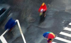 福建中南部強(qiáng)降雨致五條江河超警戒水位，多地啟動(dòng)應(yīng)急響應(yīng) 