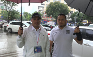 义乌的社区“洋街长”:想在中国呆下去