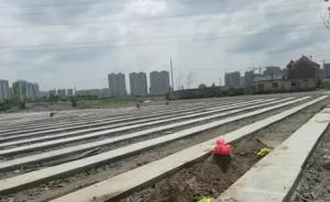 江蘇淮安一陵園建村民家門口被指違建，媒體采訪后才上報材料