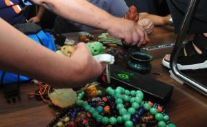 业余收藏家朋友圈晒宝贝，请网友来参观被盗600万元藏品