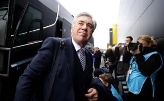 一個(gè)胖子的親和力，安切洛蒂用溫情拯救埃弗頓