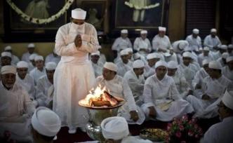 發(fā)明口罩的拜火教，現(xiàn)在怎么樣了？