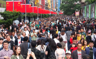謹(jǐn)防跨越“中等收入陷阱”去工業(yè)化現(xiàn)象